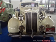 Salón Retromobile FMAAC México 2016: 1937 Packard