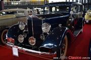 1934 Packard Eight 8 cilindros en línea de 385ci con 145hp en Retromobile 2017