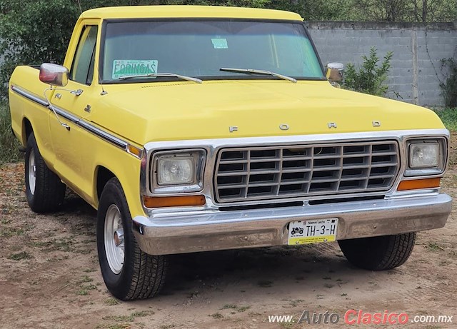 1978 Ford F100 - Desfile Monterrey Día Nacional del Auto Antiguo - Eventos  de Autos Clásicos, Rallyes, Desfiles y Exposiciones 