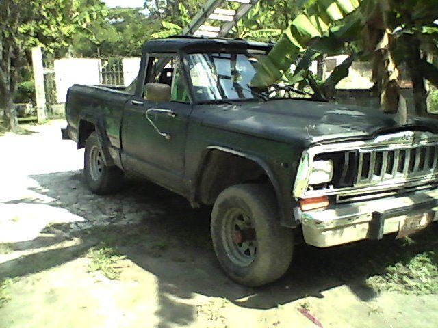  Camioneta Jeep J1