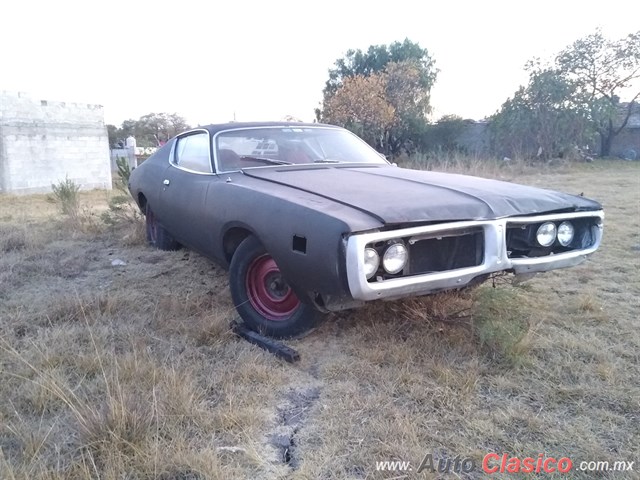 Dodge Charger Hardtop 1971 #31872 - Detalle Auto 