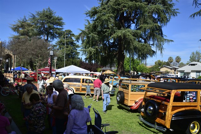 14th Annual “Woodies in the Valley”
