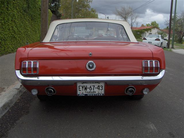 FORD MUSTANG 1965 CONVERTIBLE