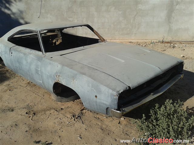 Dodge Charger Coupe 1968 #16845 - Detalle Auto 