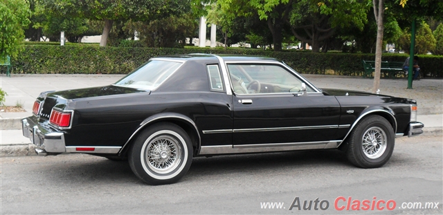 Chrysler lebaron coupe