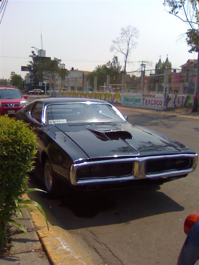 Dodge CHARGER SE Hardtop 1972 #6932 - Detalle Auto 