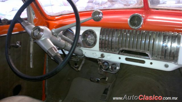 chevrolet 1952 sedan 4 puertas