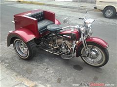 1949 Harley-Davidson Chopper servicar