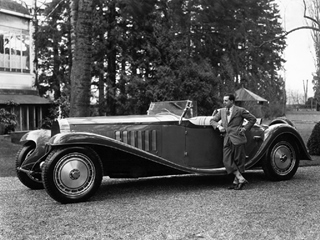 Bugatti Type 41 Royale Roadster de Armand Esders. Al frente el diseñador de la carrocería Jean Bugatti.