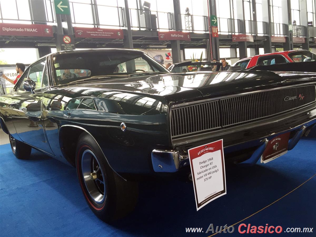 1968 Dodge Charger RT motor V8 440ci - Salon Retromobile FMAAC México 2016  - Events of Classic Cars : English